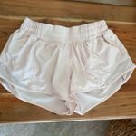 Lululemon  Shorts Hotty Hot 2.5" Photo 0