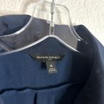 Banana Republic  Womens Button Down Dress Shirt Size Medium Navy Silky Photo 1
