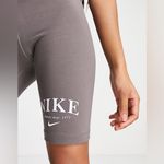 Nike  yoga brown bike short Photo 1