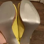 Jessica Simpson Hanson Open Toe Heels Size 7 Bright Yellow Never Worn Photo 10