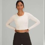 Lululemon  Ebb to Street Long Sleeve
White Opal size 6 Ribbed Photo 4