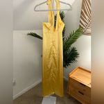 Elliatt  GWENETH GOWN‎ Satin Halter butter Yellow Xs Photo 5