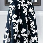 Isaac Mizrahi  Pleated Flare Floral Skirt, Size 10 New w/o Tag Retail $150 Photo 0