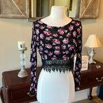 Divided Floral Black  crop top long sleeve Crochet Lace Photo 2