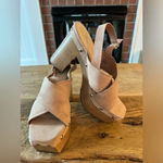 Vince Camuto  Jenevya Slingback Platform Sandal~ Tan Suede~10 Photo 6