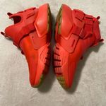 Nike Women’s 9.5  Air Red Huraches Photo 2