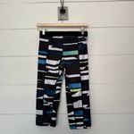 Nike  Pro Women’s Small Fitted Patterned Cropped Pants Photo 1