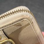 Coach  Zoe Beige and Gold Wallet zip around accordion Photo 5