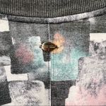 Tahari  Sport Abstract Sweatshirt. Size Medium. Photo 6