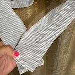 Free People  Good Karma Ice Gray Form Fitting Workout Top X/S NWOT Photo 5