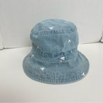 American Eagle Bucket Hat Denim Embroidered Hearts Light Wash Blue White Photo 2