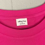 NWT Wilfred Free Aritzia Hot Pink Vital Baby Tee Women’s Sz Medium Basic T Photo 1