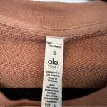 Alo Yoga  Fade Distressed Pullover Crewneck Sweatshirt Womens Small Tan Photo 3