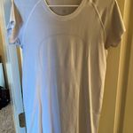 Lululemon Swiftly Tech Short Sleeve Photo 0