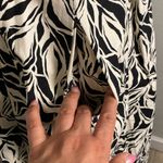 A New Day  Elegant Black and White Leaf  Print maxi Dress size 4 Photo 4