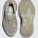 Vans  UltraRange Neo VR3 Shoe
Women 10.0 US Mens 8.5US Photo 6