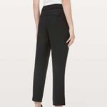 Lululemon On The Fly Pant Woven 27” Size 2 Photo 1