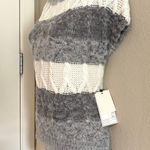 Melrose and Market NWT  mock turtle neck short sleeved sweater. Sz M Photo 1