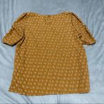 Mod Boutique Gold White Abstract Cinched Sleeve Blouse EUC Size M Size M Photo 5