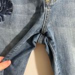 Bass boyfriend floral embroidered jeans Size 4 Blue Photo 4