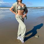 Alo Yoga Alo Airlift Line Up Bra Photo 1