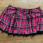 Spense Hot pink /black plaid pleated mini skirt with lace trim and bow detail Photo 0