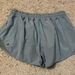 Lululemon  hotty hot shorts 4" size 10 breezy Photo 1