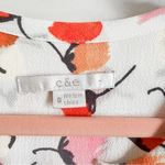 C&E White Floral Crepe Blouson Peasant Top sz small Photo 4