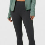 Lululemon  Nulu Define Jacket Hooded Photo 0