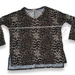 a.gain 4/$15  EUC ANIMAL PRINT HIGH LOW OVERSIZED V-NECK BLOUSE TOP SIZE MEDIUM Photo 0