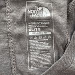 The North Face  Womens XL Tank Top Purple Mountains‎ Majesty Gray Sleeveless Photo 2