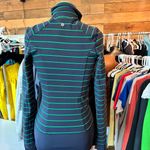 Lululemon  Zip up jacket Photo 4