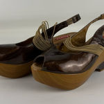 Gazith Brown Patent Leather Wooden Platform Sandals Size 8.5 Photo 0