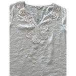 Counterparts Top White Woven Embroidered V Neck tunic blouse size M Photo 2