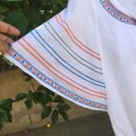 💜CLEARANCE 💜Awesome embroidered top PLS READ👇🏻 Photo 1