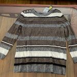 Investments NWT Crew Neck Long Sleeves Pullover Sweater. Photo 0