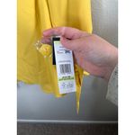 Le Suit  Plus Size Three-button Tie-cuff Jacket & Flounce-hem Yellow Skirt Set 18 Photo 5