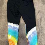 Crown & Ivy  Leggings SIZE L Photo 3