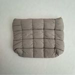 Tarte Quilted Puffy Makeup cosmetic travel bag Gray Photo 2
