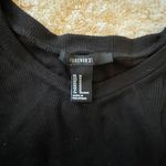 Forever 21 Ribbed Cropped Black Tee Shirt Photo 2