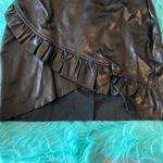 idem Ditto ídem ditto Faux Leather Ruffled Skirt Photo 3