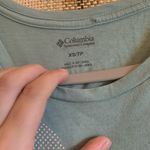 Columbia  Tank Top Shirt Women Size XS Teal Summer Clothing Athletic Wear Photo 1