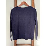 American Eagle Crewneck sweater Size XS. Photo 1