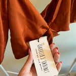 Isabelle's Cabinet Isabelle’s Cabinet Top  Photo 2