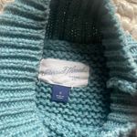 Universal Threads Sweater Photo 1