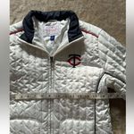 Genuine Merchandise ‎ Women’s Puffer Jacket Full Zip Twins Embroidered Sz M Photo 5