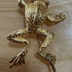 St. John Vintage Frog Brooch Photo 0
