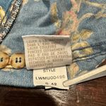 Liz Claiborne  Lizwear Floral Denim Button Down Top Size 12 Photo 4