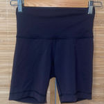 Lululemon  Athletica black Align high rise biker shorts size 4 Photo 0