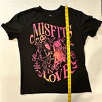 Disney ‎ Tim Burtons The Nightmare Before Christmas Black Pink Graphic T-shirt Sm Photo 2